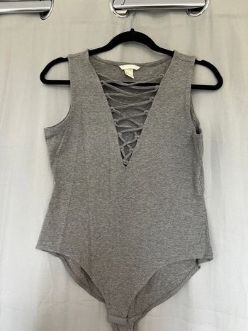 Body gris