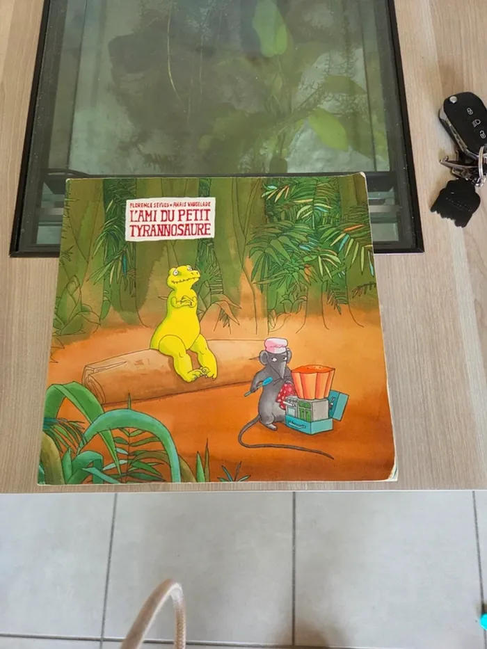 Livre l'ami du petit tyrannosaure