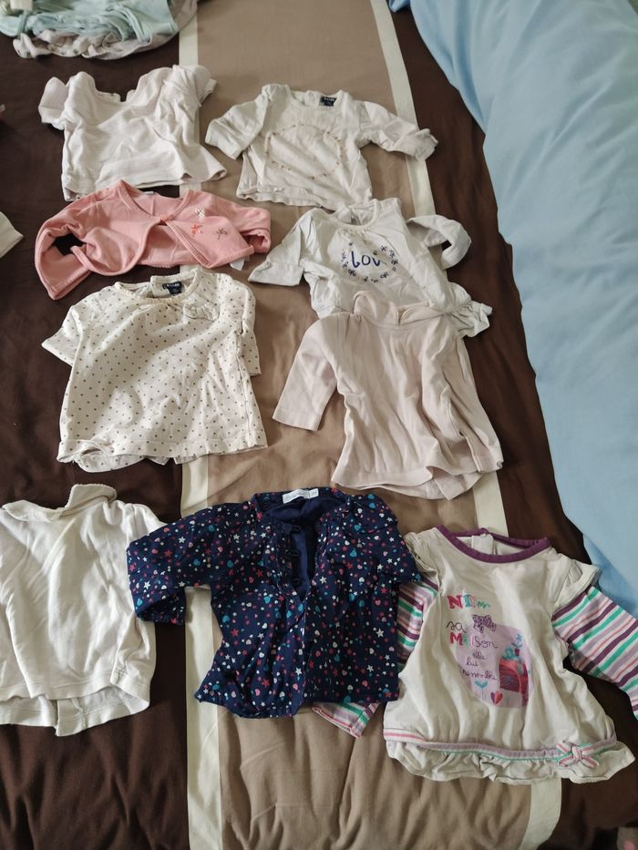 Lot vêtements 3 mois - photo numéro 3