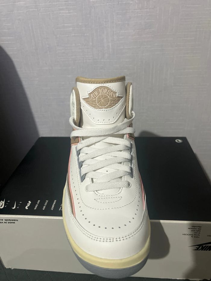 Sneakers Air Jordan 2 rétro 37.5 - photo numéro 2