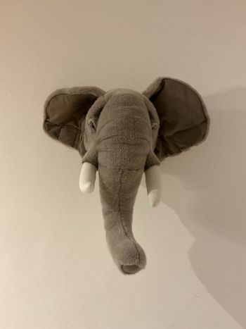 Trophée peluche éléphant de la marque bibib & co