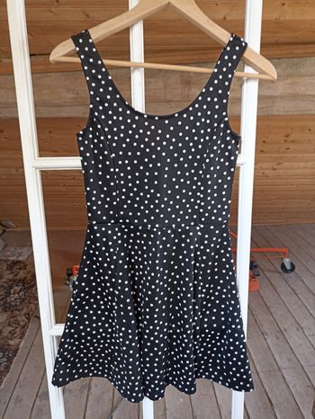 Petite robe à pois