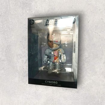 ⚡ Figurine Justice League America – Cyborg 🤖