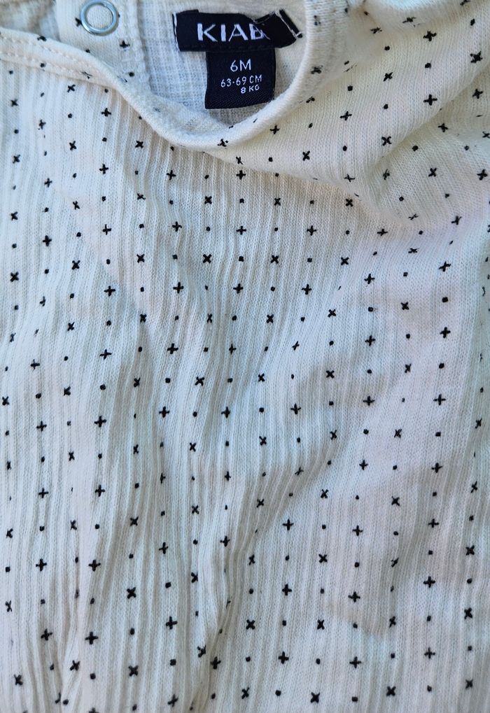 T shirt 6 mois - photo numéro 3