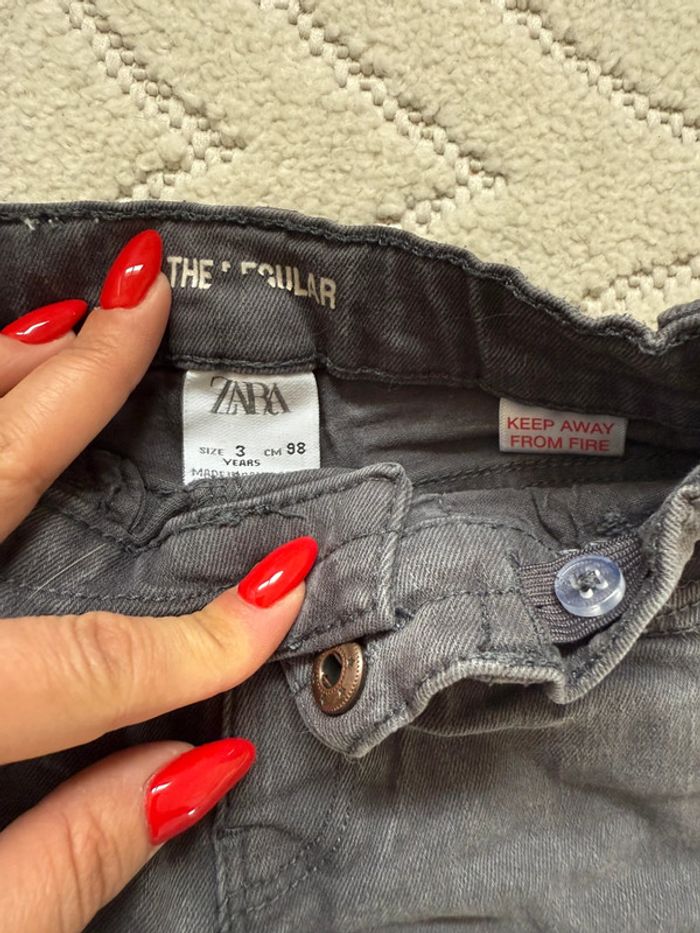 Short jean Zara 3 ans - photo numéro 2