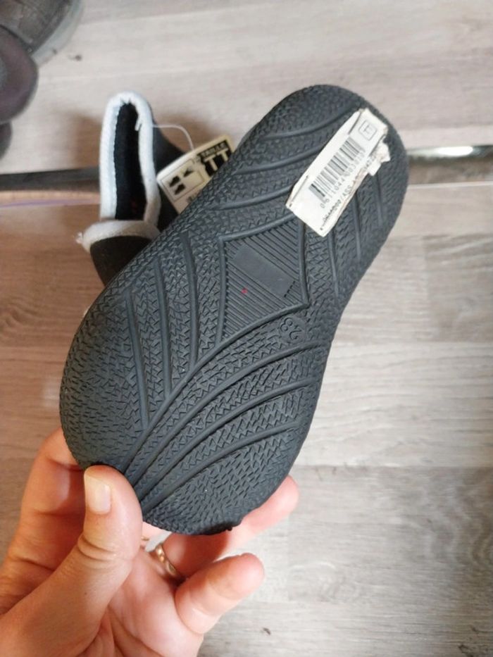 Chaussons garçon 28 - photo numéro 2