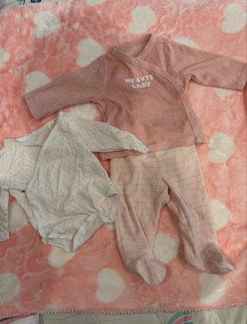 Lot pyjama + body