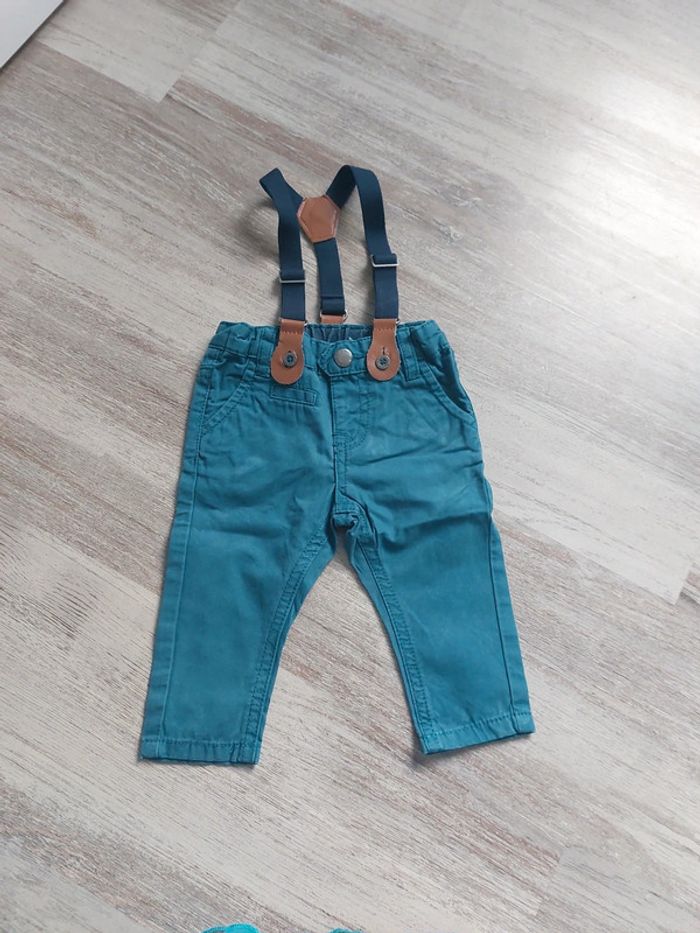 Pantalon avec bretelle