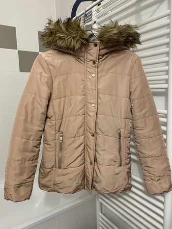 Veste hiver avec capuche  H et M.