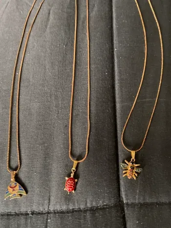 Ensemble chaîne avec médaille les 3