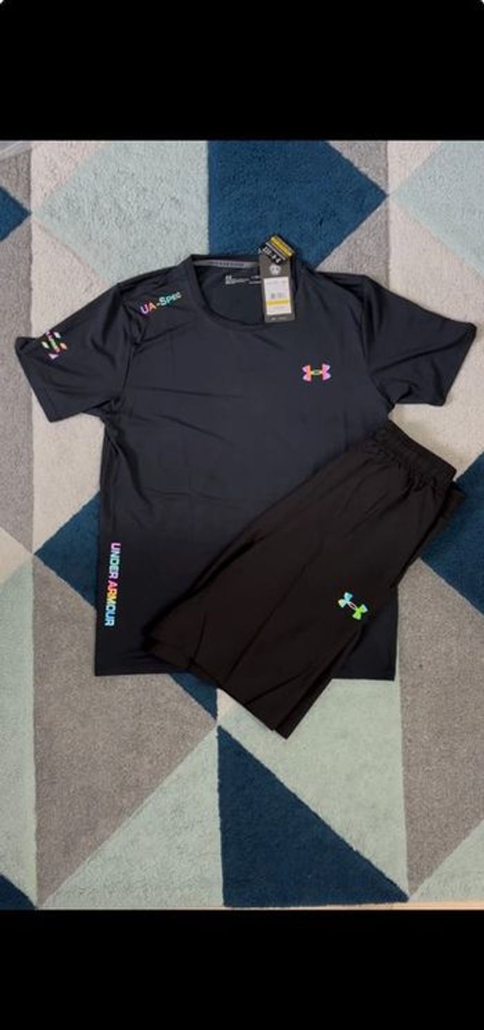 Ensemble Under Armour T-Shirt et Short Fluorescent Taille L