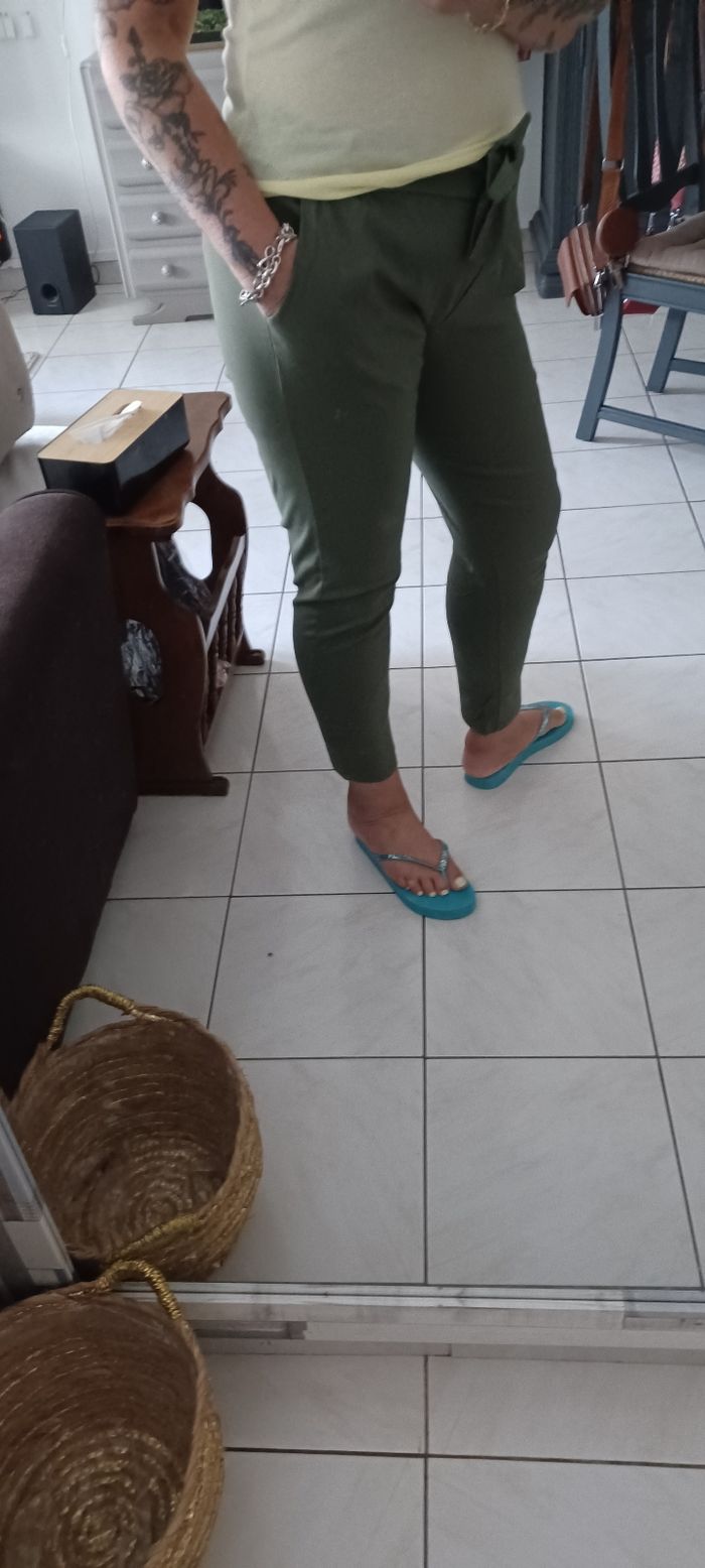 Très beau pantalon  femme T U - photo numéro 2