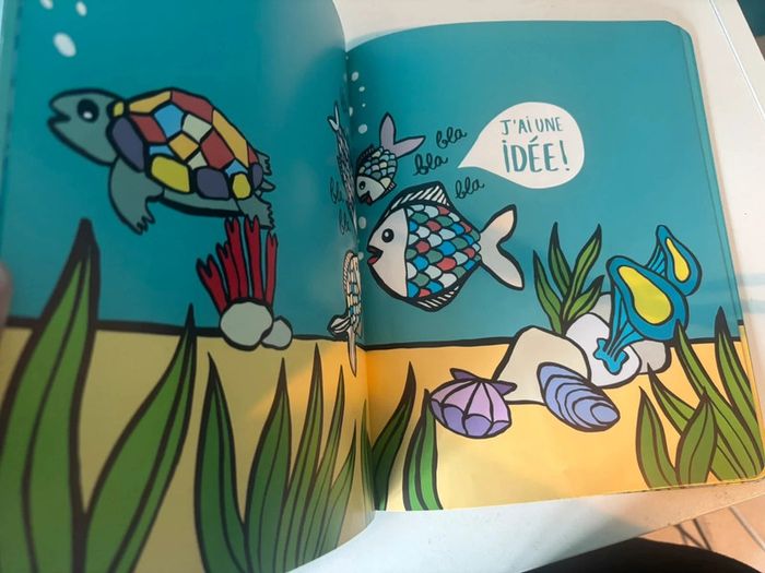 Livre école des loisirs une surprise de toutes les couleurs - photo numéro 4