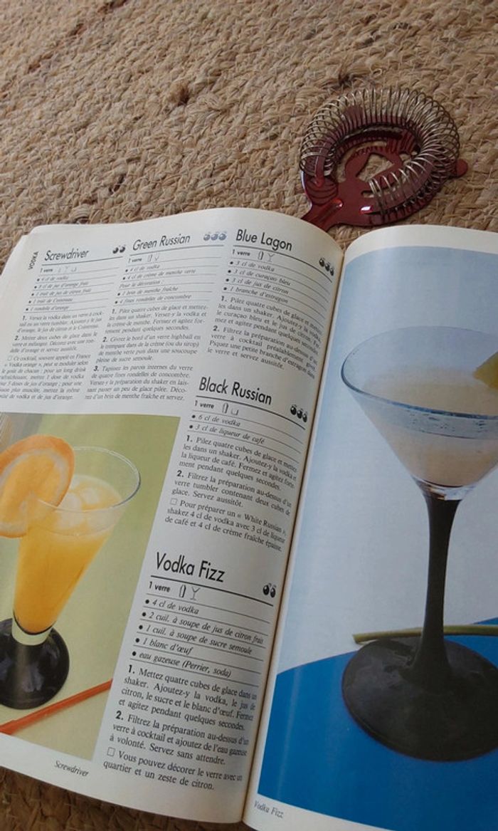 Lot de livres cuisine d été et cocktails 🍸 - photo numéro 11