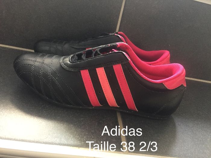 Basket Adidas noir rose Taille 38 2/3 - photo numéro 2