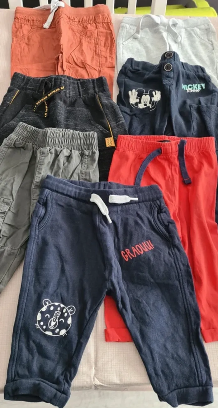7 pantalons 12 mois