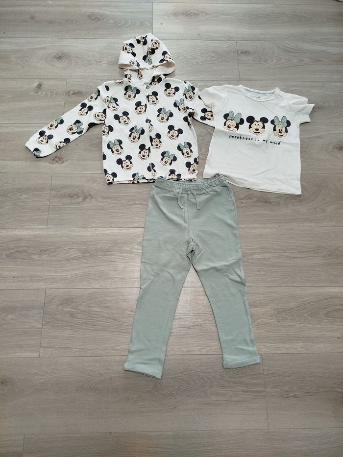 Ensemble minnie 4 ans neuf