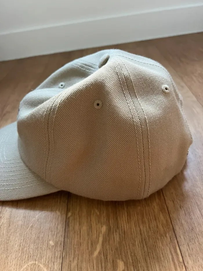 Casquette Obey beige - photo numéro 4