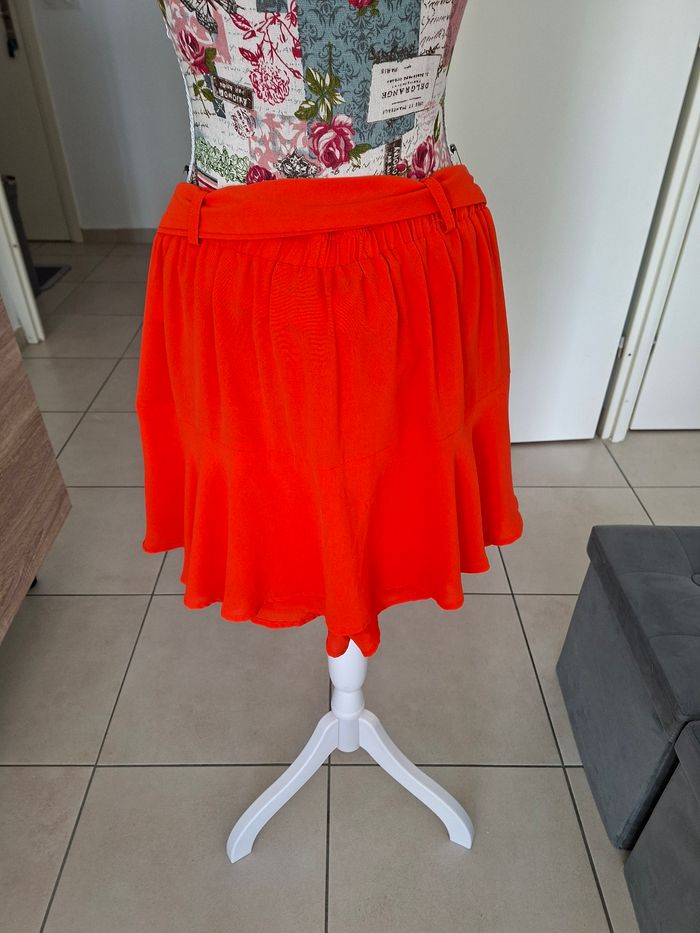 Jupe short - photo numéro 3