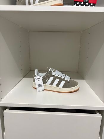 Campus 00s taille 40
