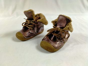 Babybotte-16-chaussures 4 pattes rose (neuf)