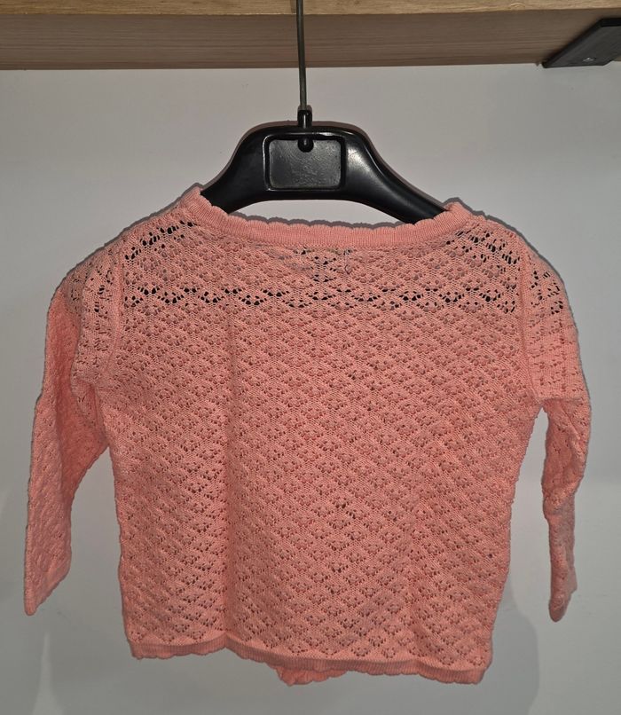 Gilet fin ajouré saumon 6 mois - photo numéro 2