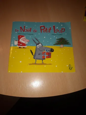 Album Le Noël de Petit Loup