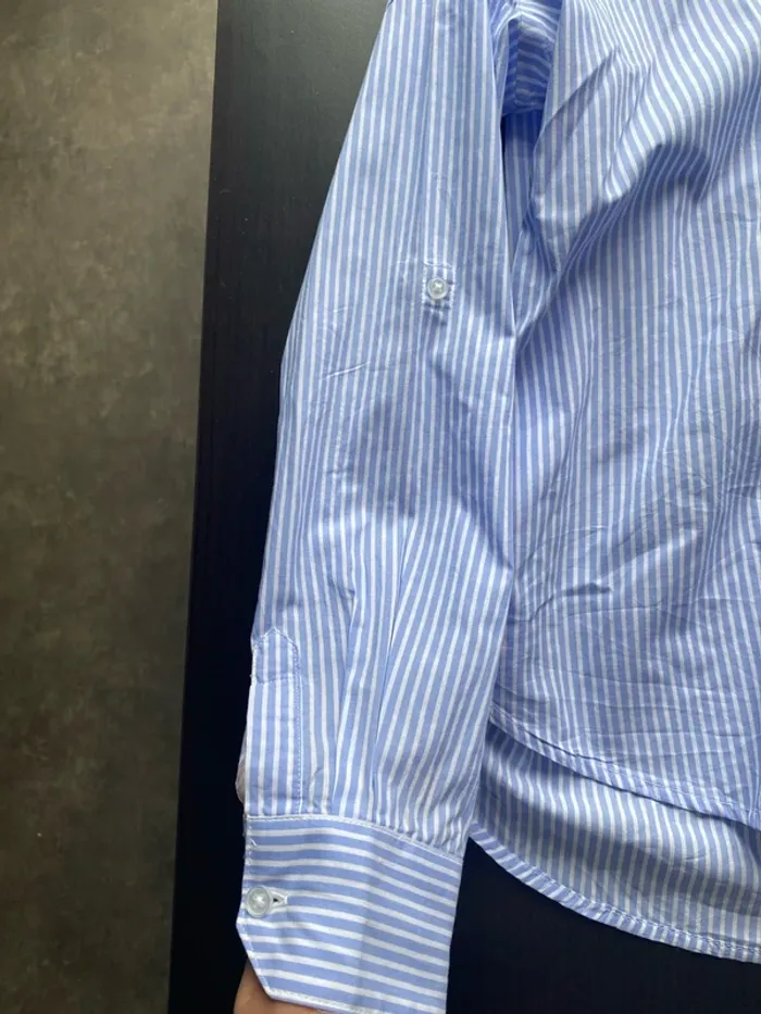Chemise a rayures neuve T38 - photo numéro 3