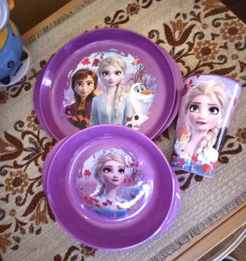Reine des neiges - assiettes et gobelet
