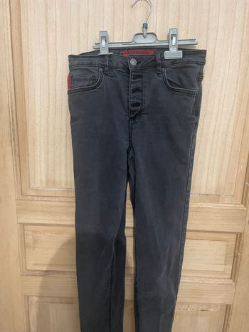 Pantalon jeans taille mi haute noir taille 36