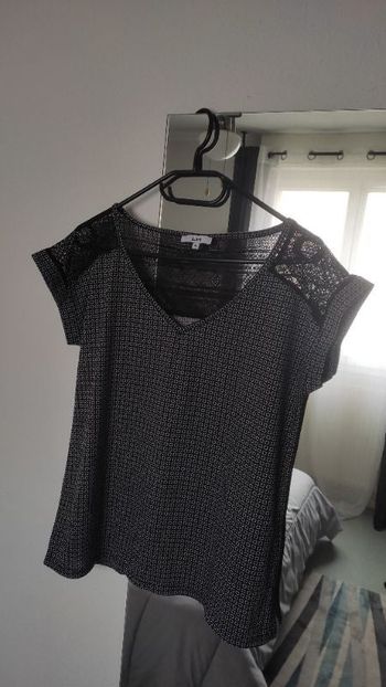 Tee shirt coton et dentelle