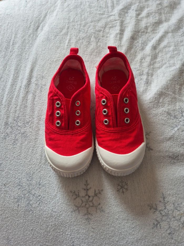 Baskets toile rouge taille 29