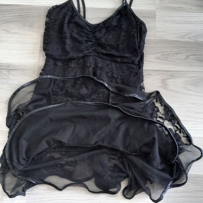 Robe de soirée noire à bretelles taille 38 - photo numéro 4