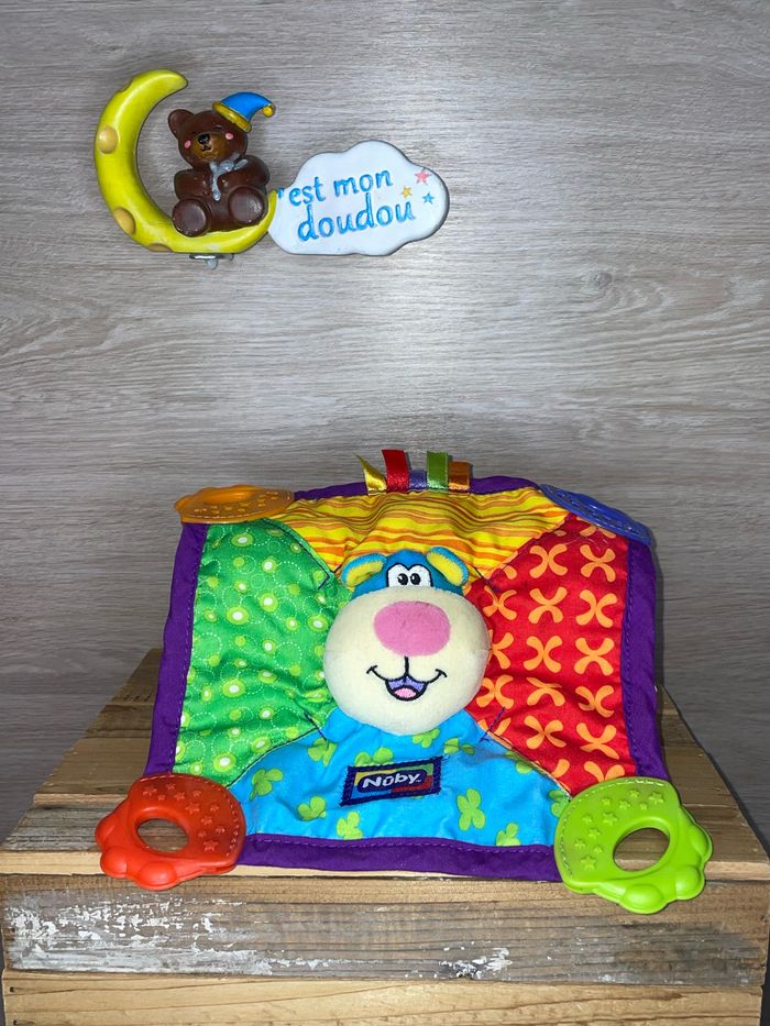 JTS17 doudou ours 🐻 nuby