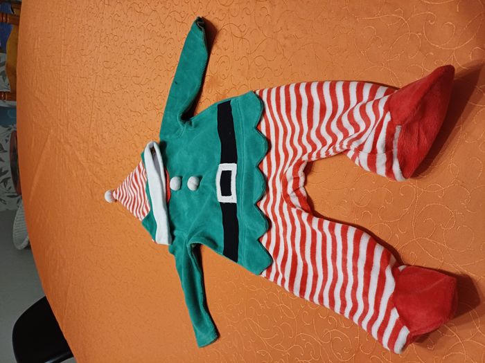 2 pyjamas1 pièce pour garçons Taille 3 mois - photo numéro 2