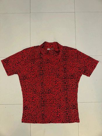 Magnifique top rouge brillant femme T2 Machin Chose Paris