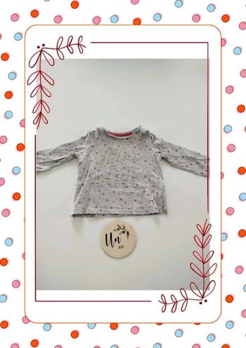 Top gris motifs coeurs