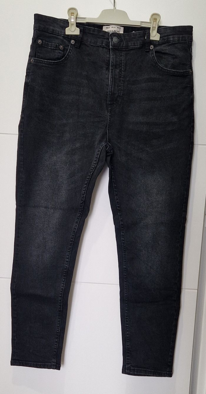 Jeans homme Pull & Bear - Taille 44 - Neuf