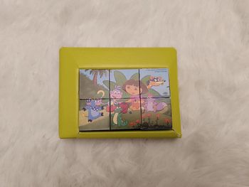 2€ Puzzle cubes 6 faces Dora l'exploratrice - Y2K 2004