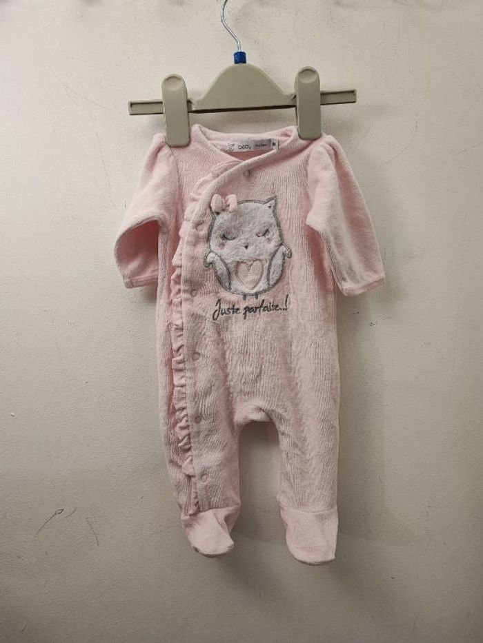 Dors bien bébé fille