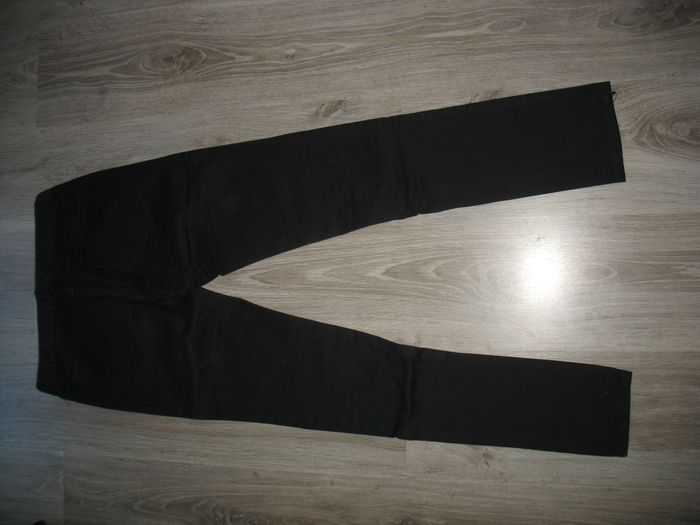 PANTALON SLIM NOIR "LA HALLE" - TAILLE 38 - n°01 - photo numéro 3