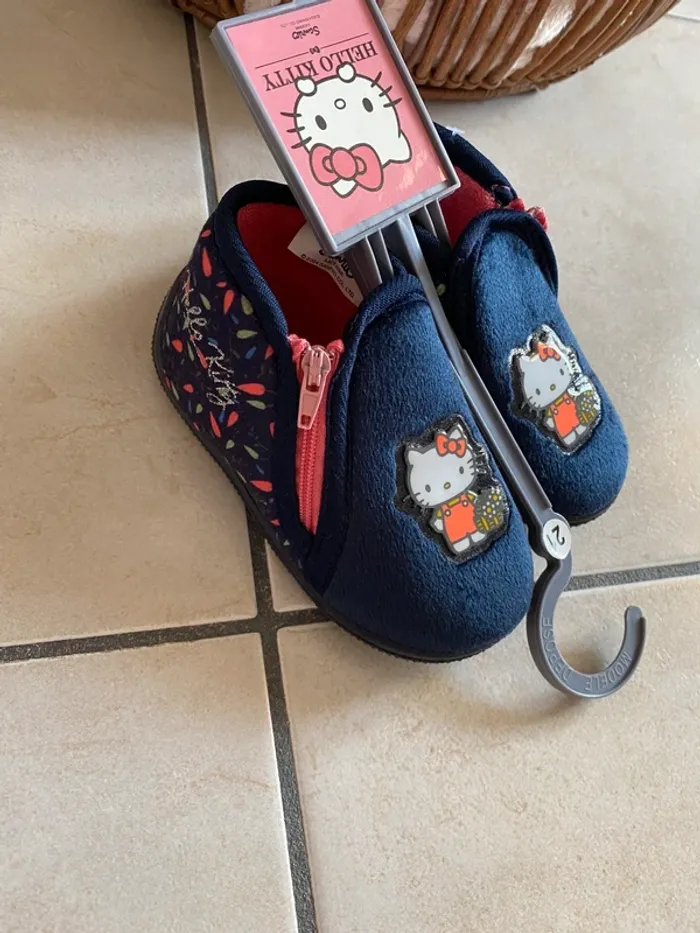 Chaussons fille 21 Hello Kitty - photo numéro 10