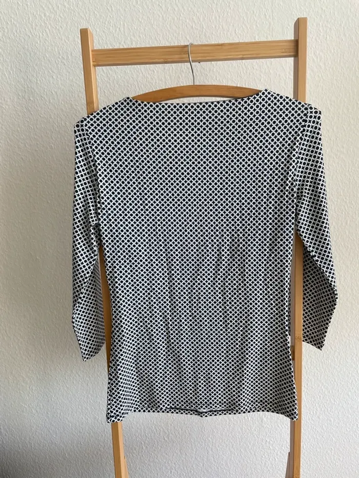 Petit pull bleu marine à motif rond blanc - photo numéro 4