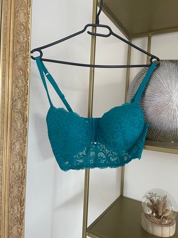 Soutiens-gorges bleu