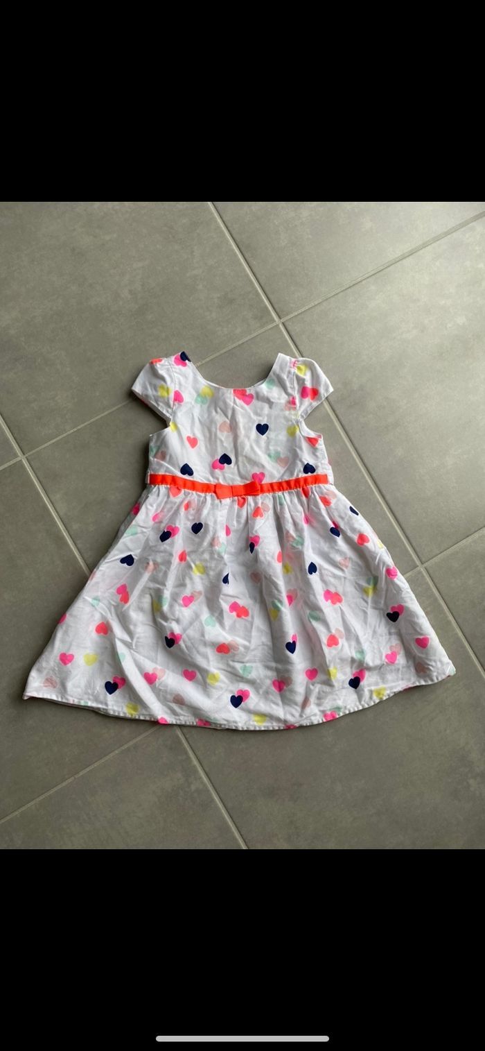 Robe avec cœurs 💕 4 ans - photo numéro 2