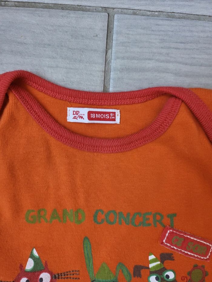 Pyjama short avec attaché par pression 18 mois - photo numéro 3