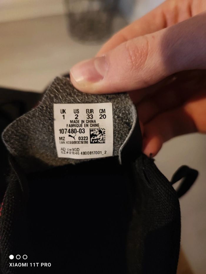 Crampon de foot Puma Taille 33 Noir et Rose - photo numéro 5
