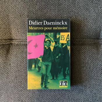 Livre meurtres pour mémoires