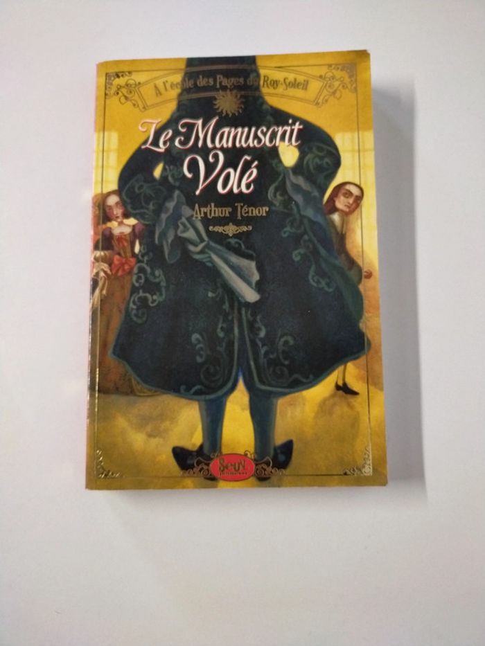 Livre Le manuscrit volé Arthur Tenor