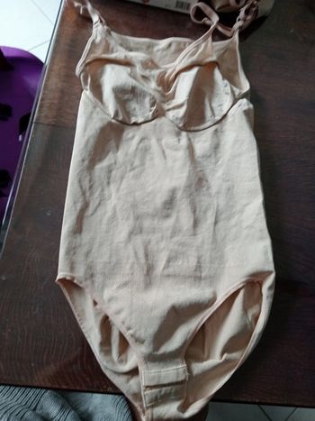 Body scultant taille M